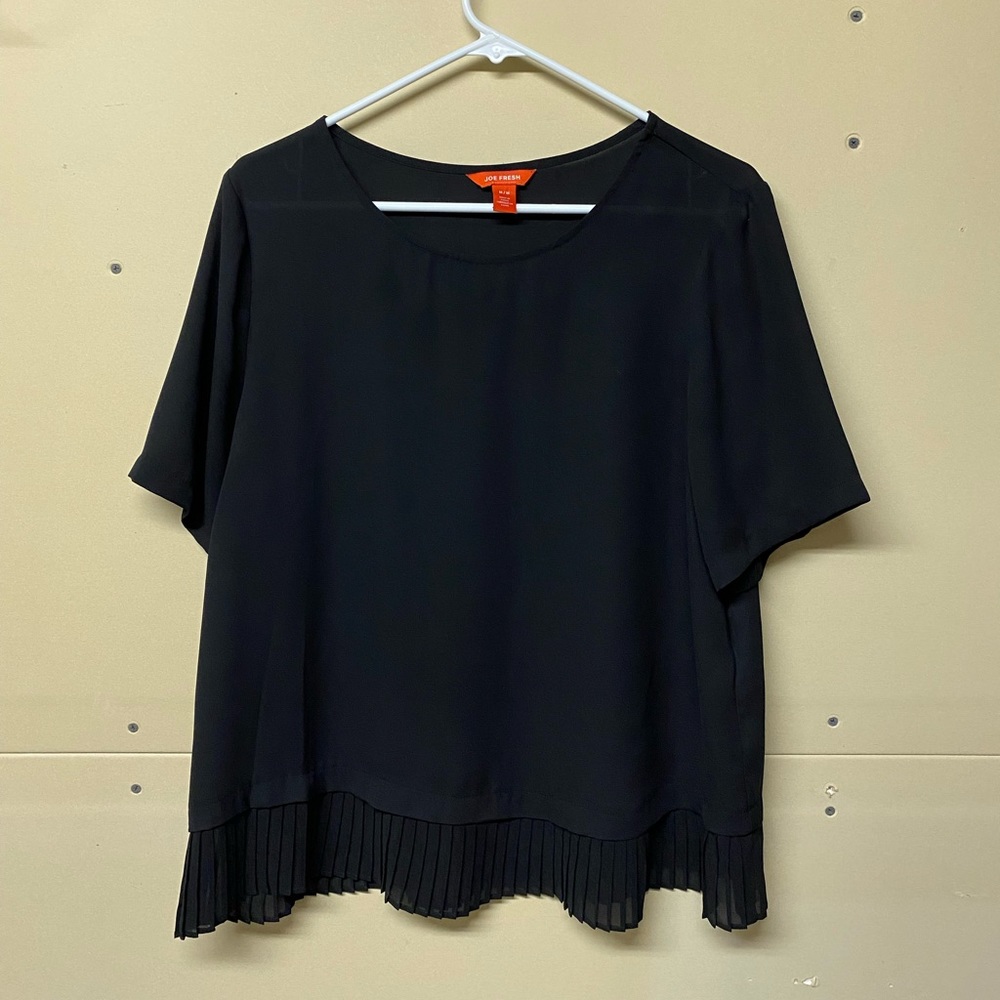 2/$30⚡️- SHIRT | Women’s Joe Fresh blouse size medium